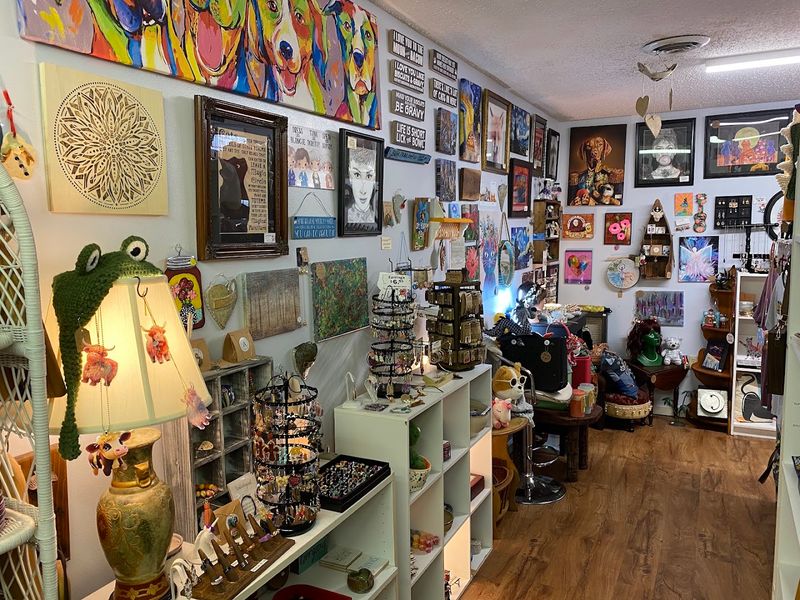 Picasso's Gift Shop — Cookeville