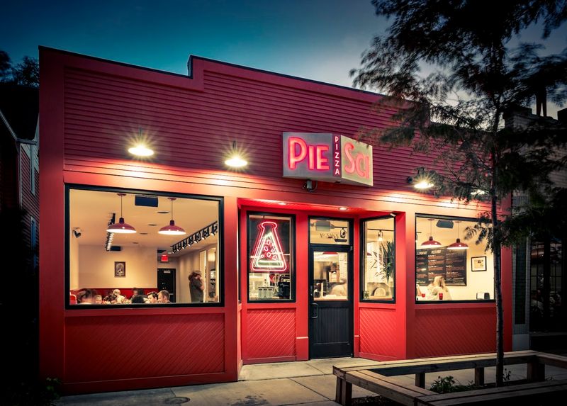 Pie-Sci Pizza – Detroit, Wayne County
