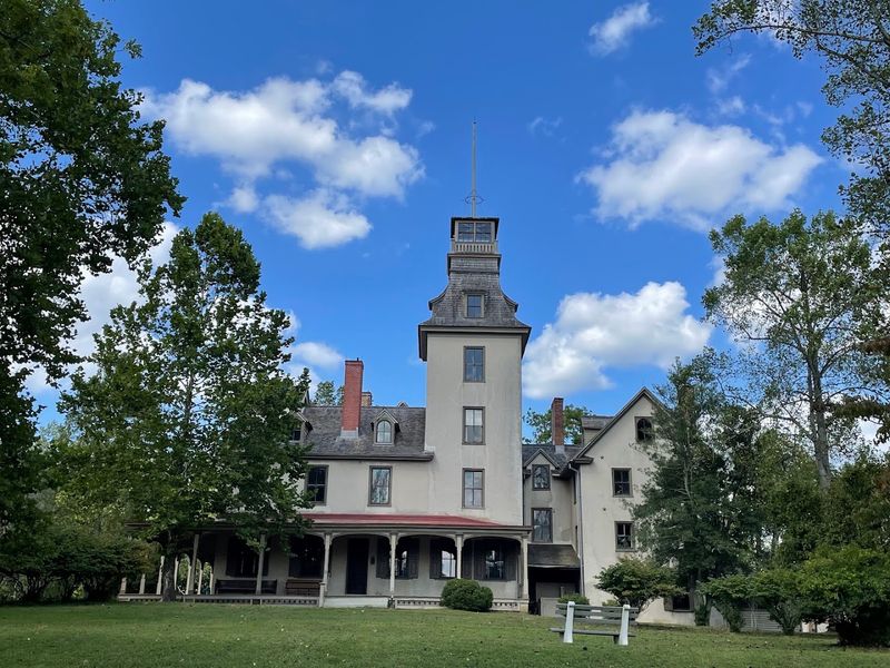 Pine Barrens Scenic Byway - Hammonton, Batsto Village, Chatsworth, and Tuckerton Seaport