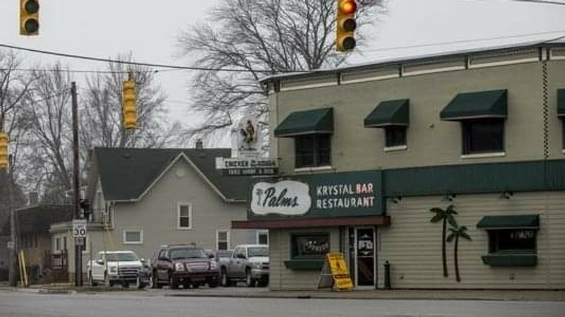 Pine Grove Avenue Holds A Retro Diner Unlike Anything Else In Michigan Pine Grove Avenue Holds A Retro Diner Unlike Anything Else In Michigan