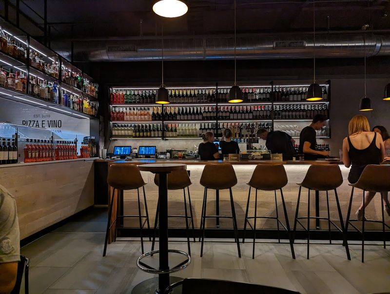 Pizza e Vino — Plymouth Pizza e Vino — Plymouth