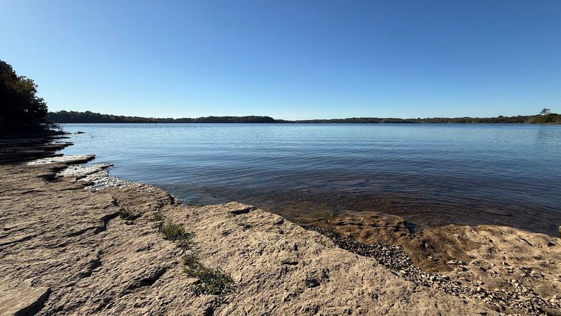 Plan Your Visit to This Budget-Friendly Tennessee Lake Beach Plan Your Visit to This Budget-Friendly Tennessee Lake Beach