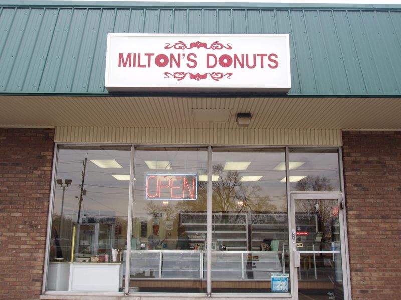 Planning Your Visit to Milton’s Donuts Planning Your Visit to Milton’s Donuts