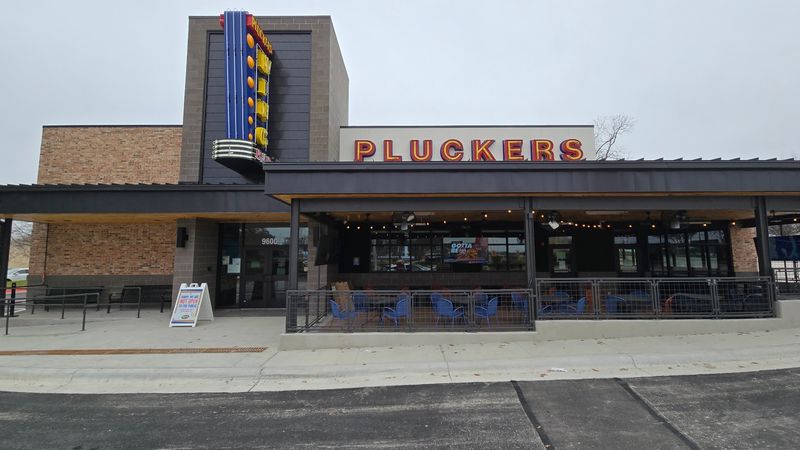 Pluckers Wing Bar (Austin)