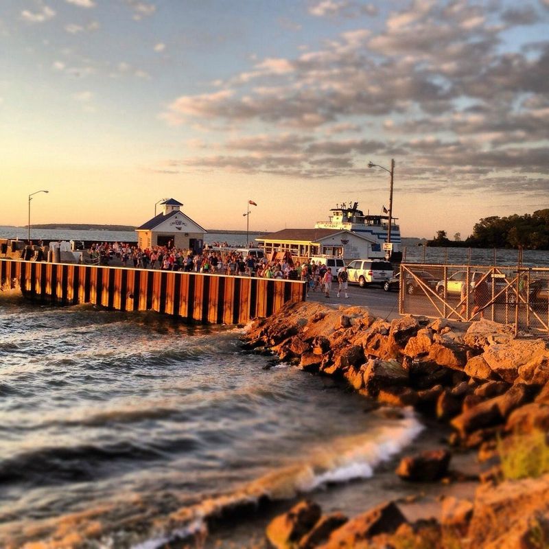Port Clinton, Lake Erie Shore Port Clinton, Lake Erie Shore