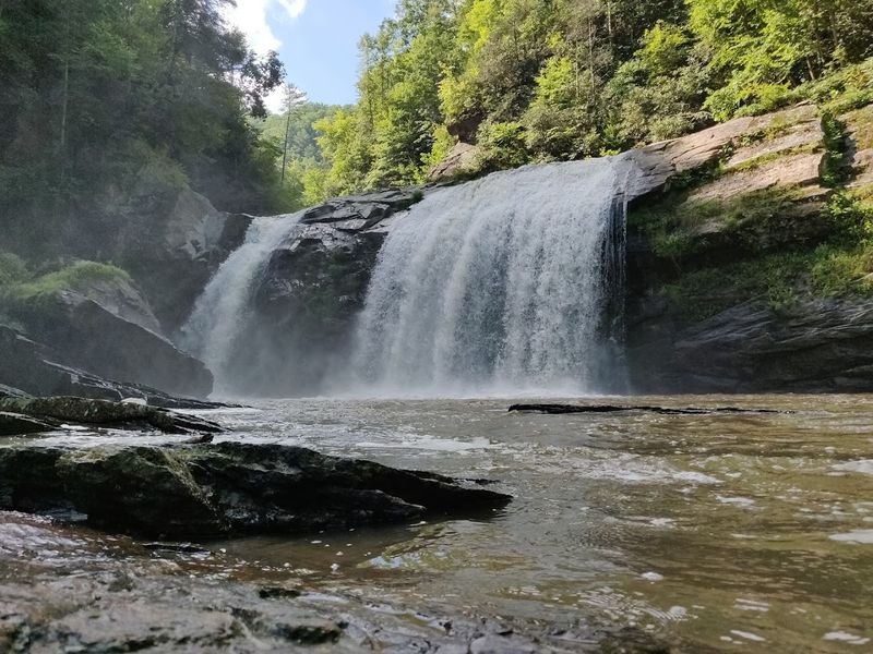 Powerful Cascades and a Dramatic Mountain Setting