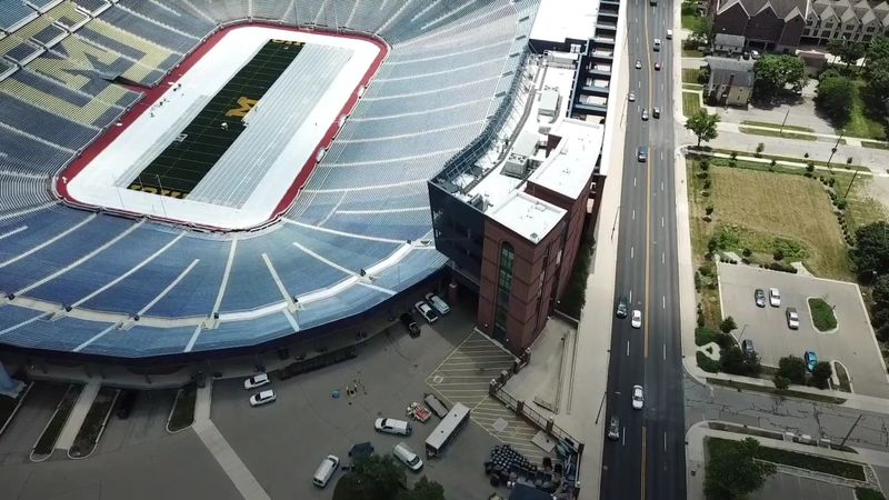 Practical Tips That Make Your First Visit to the Big House Actually Enjoyable