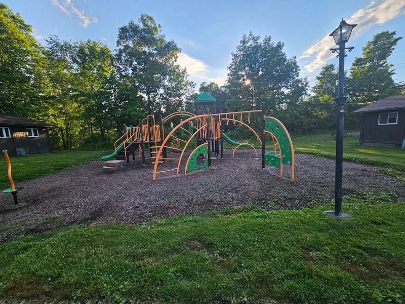 Punderson State Park Campground, Newbury, Ohio