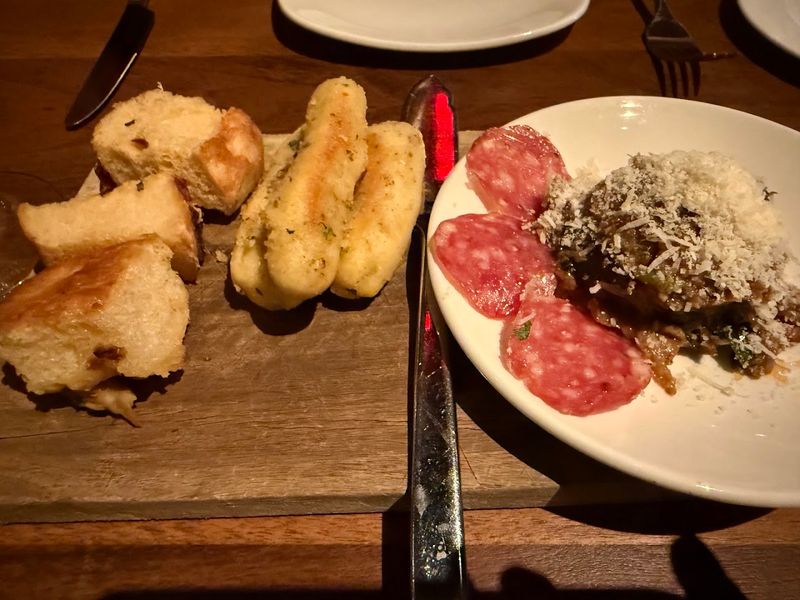 The Complimentary Bread Service That Sets The Tone The Complimentary Bread Service That Sets The Tone