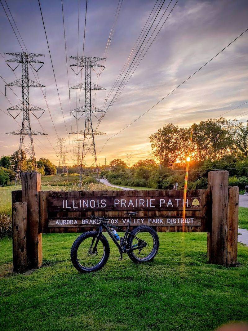 Illinois Prairie Path Illinois Prairie Path