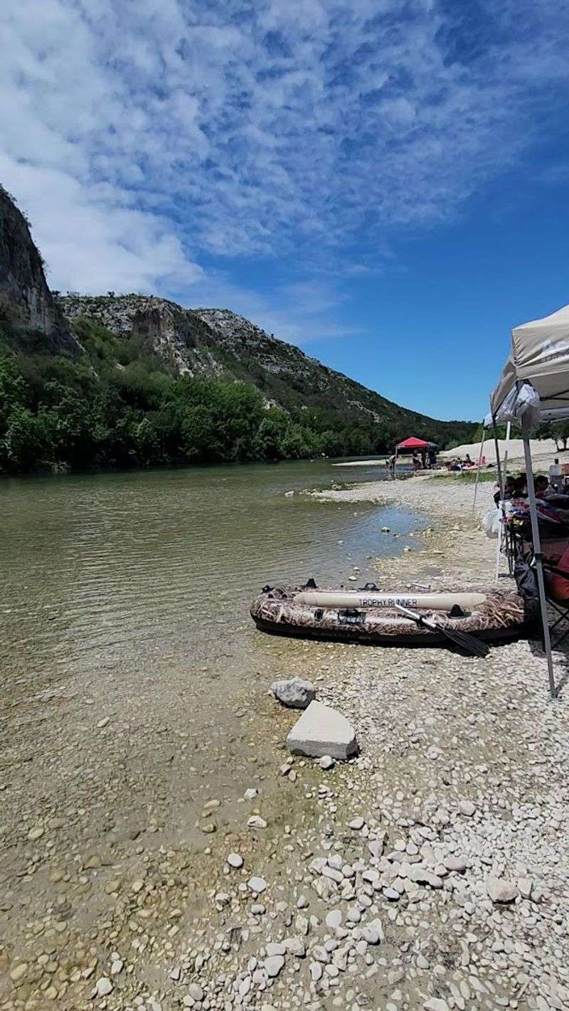 RV Camping with Million-Dollar River Views RV Camping with Million-Dollar River Views