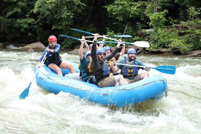 Raft One Whitewater Rafting – Hartford