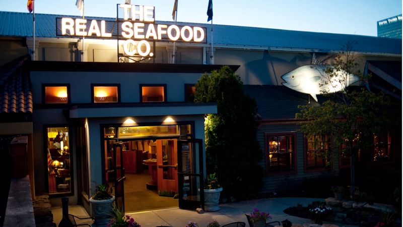 Real Seafood Company, Toledo