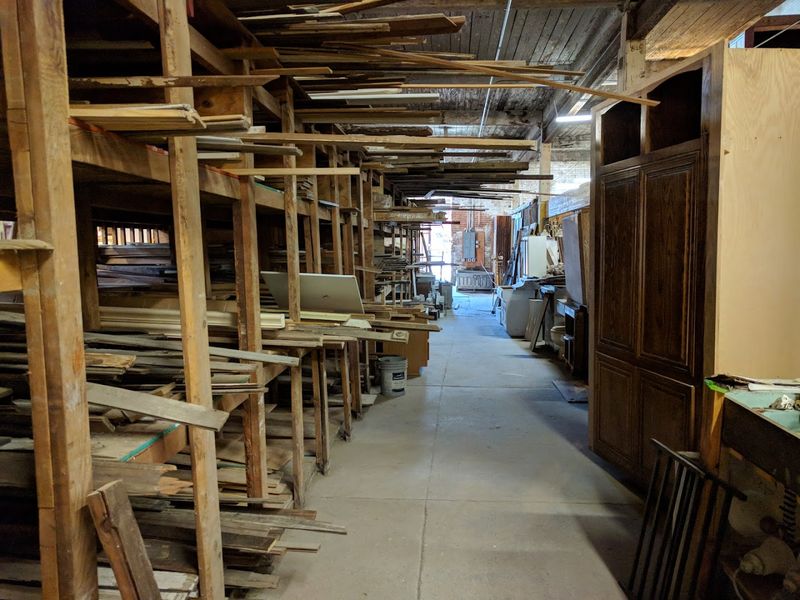 Reclaimed Lumber for Unique Projects Reclaimed Lumber for Unique Projects