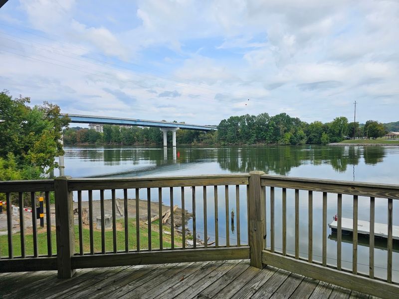 Riverview Restaurant & Marina — Ashland City Riverview Restaurant & Marina — Ashland City