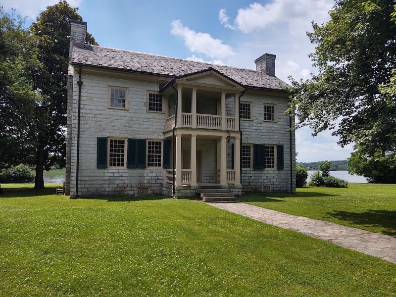 Rock Castle — Hendersonville Rock Castle — Hendersonville