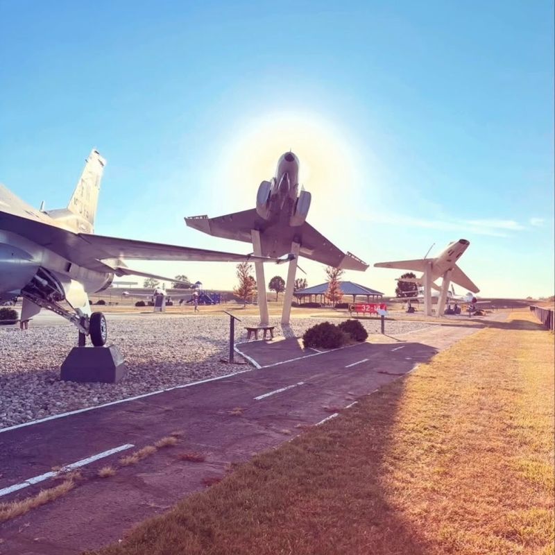 Static Displays, Real Presence: Why the Aircraft Hit Harder Up Close