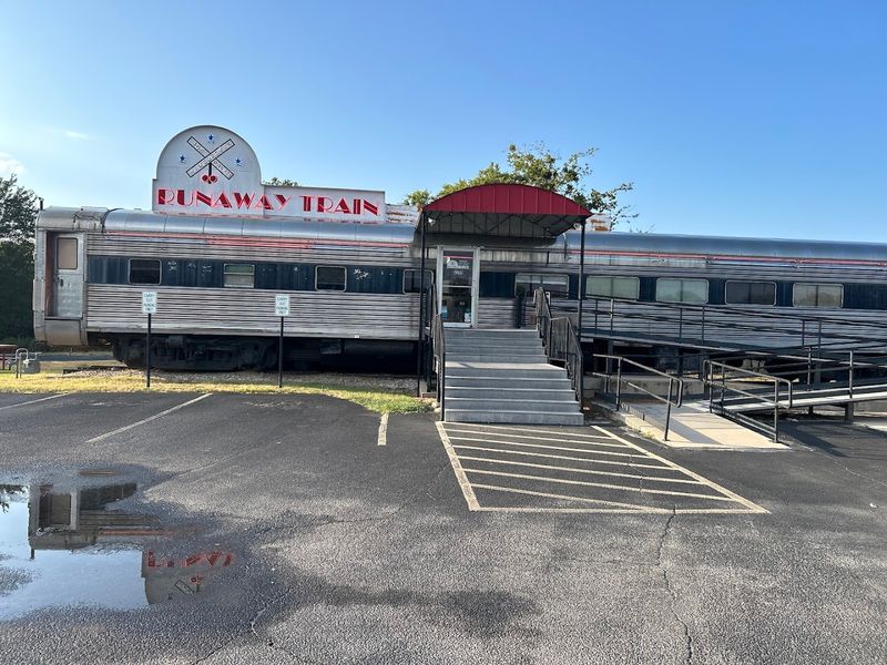 Runaway Train Cafe (Brownwood) Runaway Train Cafe (Brownwood)