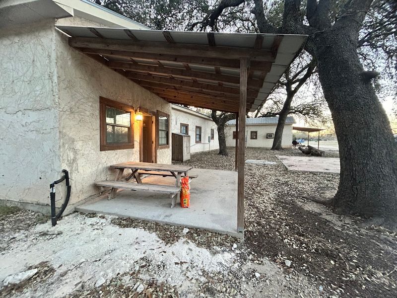 Rustic Cabins That Deliver Old-School Camping Vibes Rustic Cabins That Deliver Old-School Camping Vibes