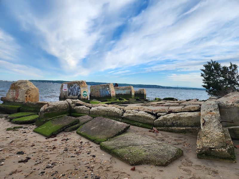 Sandy Hook - Highlands Sandy Hook - Highlands