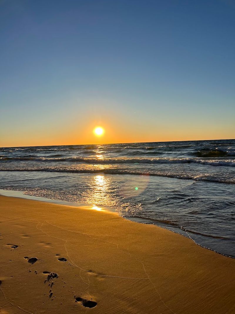 Saugatuck Dunes State Park – Saugatuck Saugatuck Dunes State Park – Saugatuck