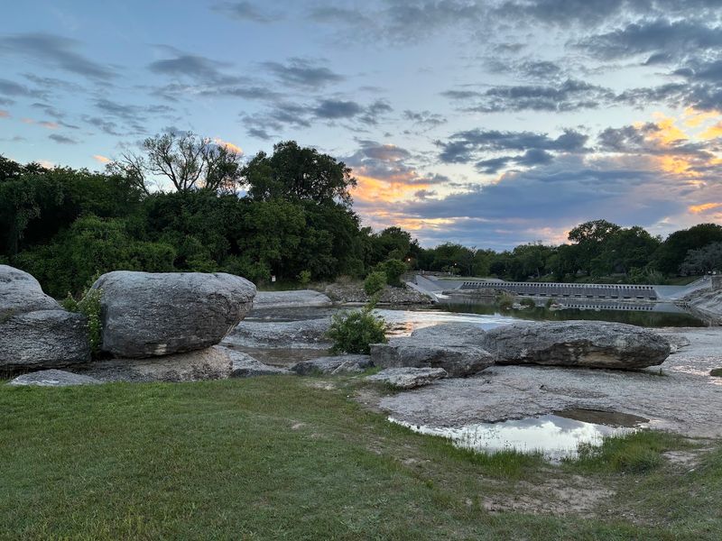 Scenic Paluxy River Views and Wildlife Spotting