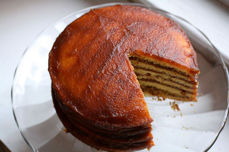 Serving Appalachian Apple Stack Cake at Gatherings Serving Appalachian Apple Stack Cake at Gatherings