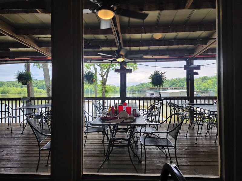 Shady Cove Restaurant & Tiki Bar LLC — Castalian Springs Shady Cove Restaurant & Tiki Bar LLC — Castalian Springs