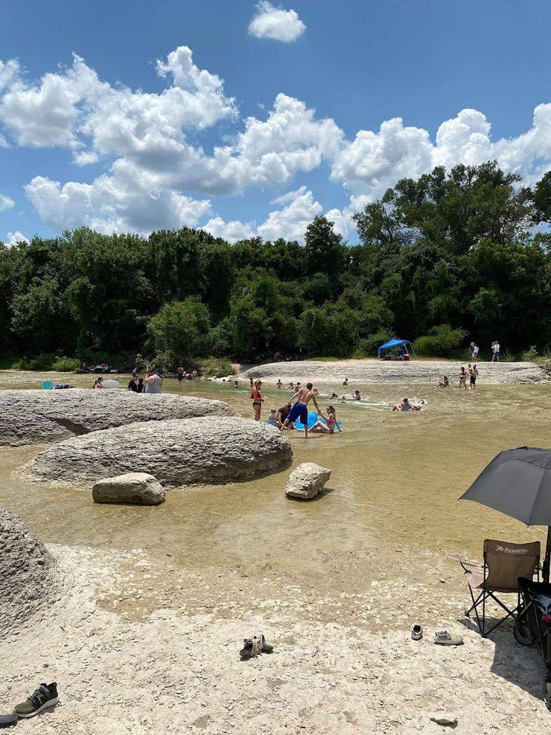 Shallow Swimming Areas Safe for Young Children