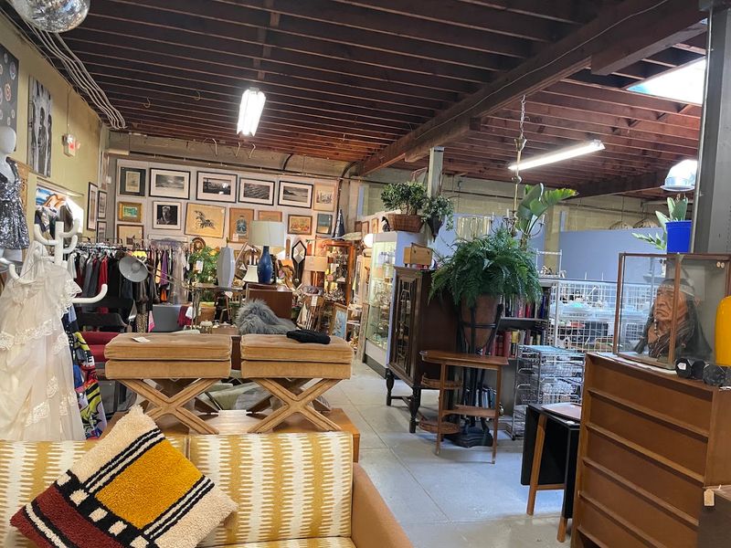Shore Antique Center - Allenhurst Shore Antique Center - Allenhurst