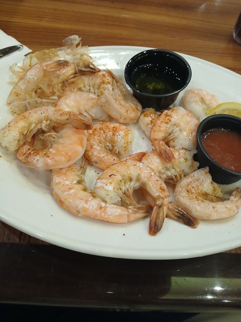 Shrimp, Oysters, and More Fill Out the Feast