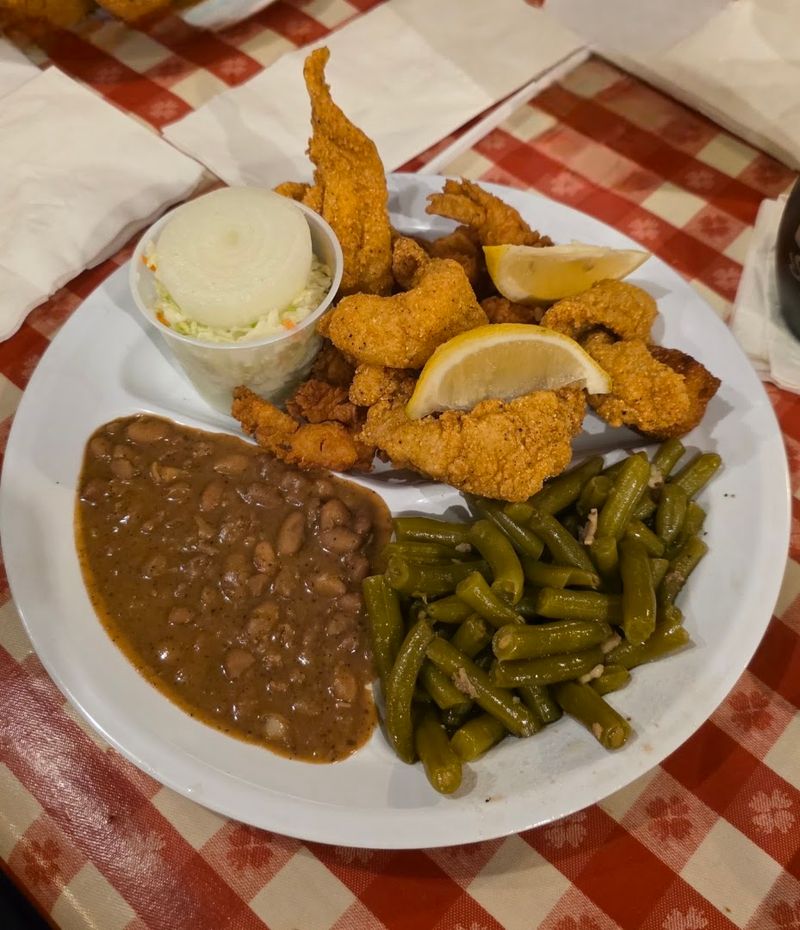 Sides and Extras That Steal the Show Sides and Extras That Steal the Show
