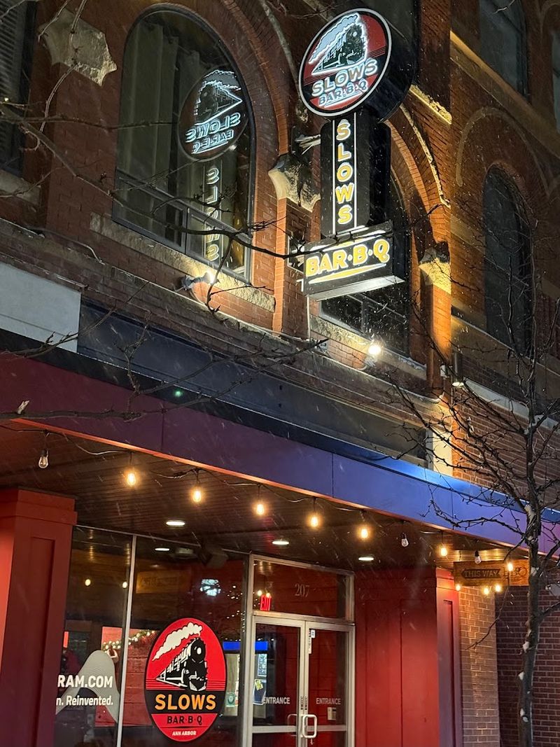 Slows Bar BQ – Detroit / Ann Arbor / Berkley Slows Bar BQ – Detroit / Ann Arbor / Berkley