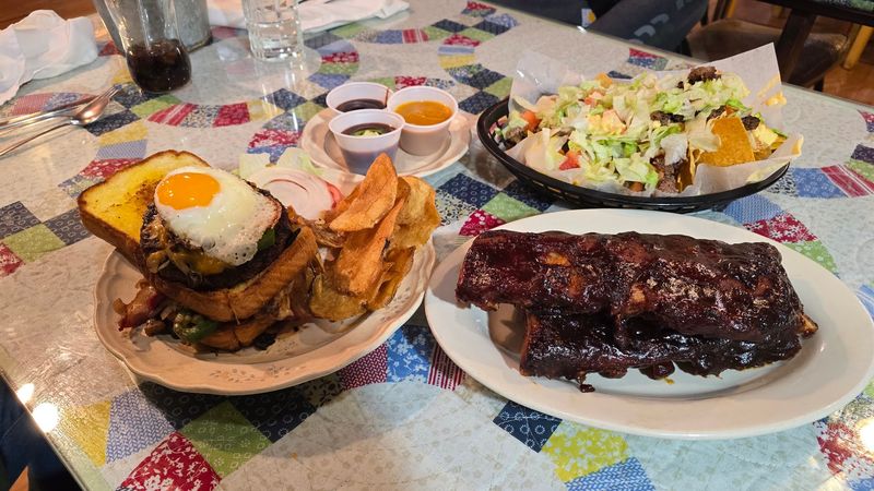 Smoke, crunch, and comfort all over the menu Smoke, crunch, and comfort all over the menu