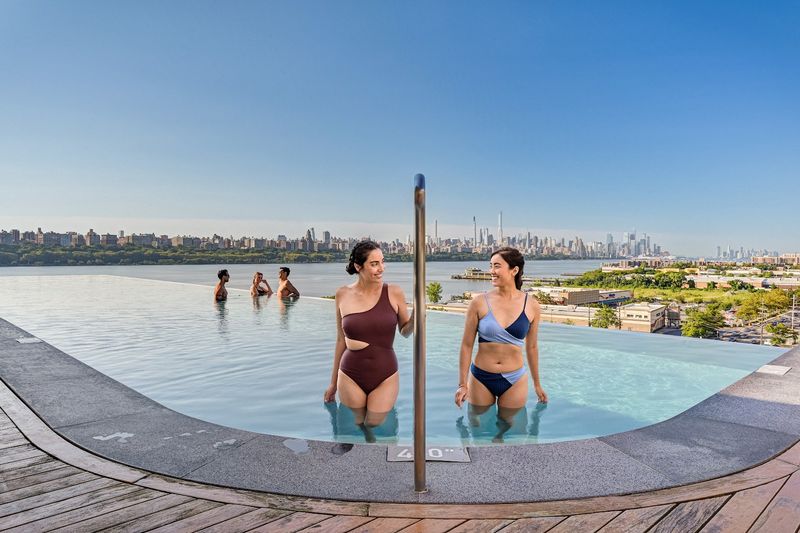 SoJo Spa Club - Edgewater SoJo Spa Club - Edgewater