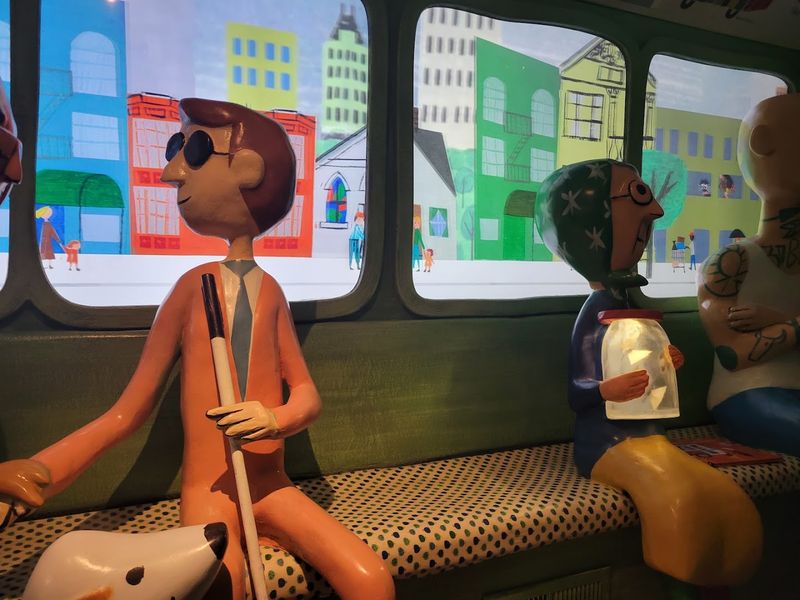 Special experiences like the bus ride and The Three Robbers
