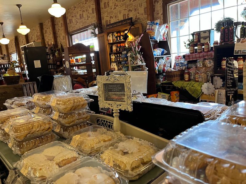 SpringHouse Country Store, Creamery and Eatery SpringHouse Country Store, Creamery and Eatery