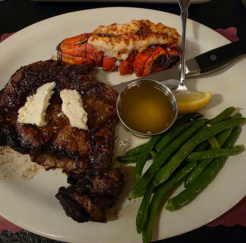 Steaks beyond the prime rib still hold their own Steaks beyond the prime rib still hold their own