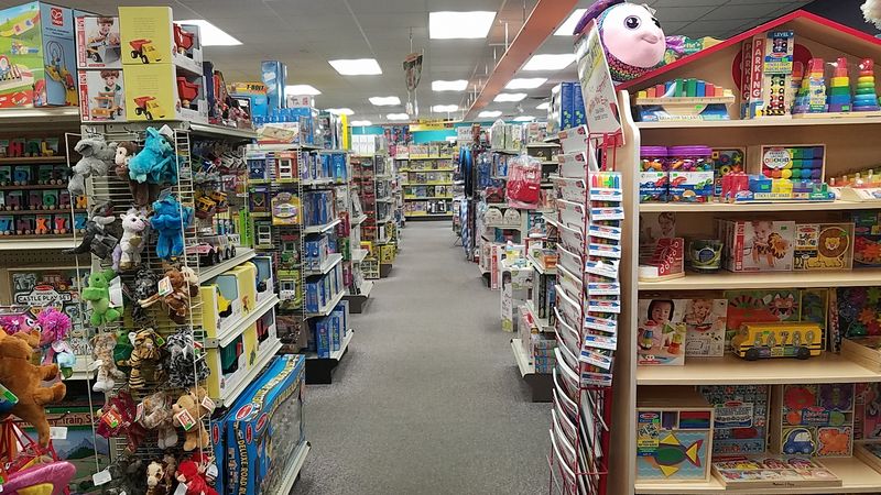 Stepping Inside: A Store That Looks Like the 1990s Never Left