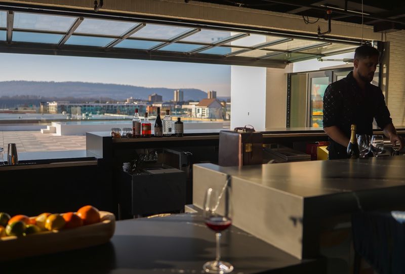 Stratus Rooftop Lounge — Chattanooga Stratus Rooftop Lounge — Chattanooga