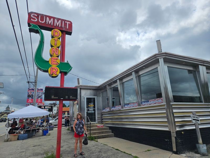 Summit Diner - Somerset Summit Diner - Somerset