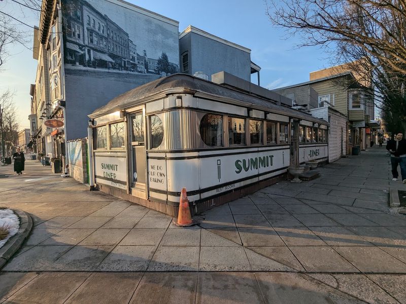 Summit Diner – Summit Summit Diner – Summit