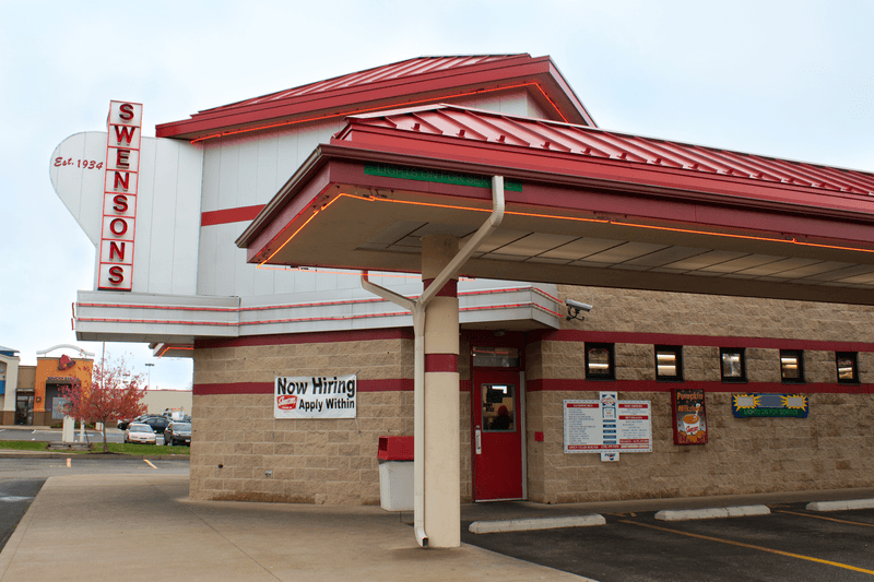 Swensons Drive-In, North Canton