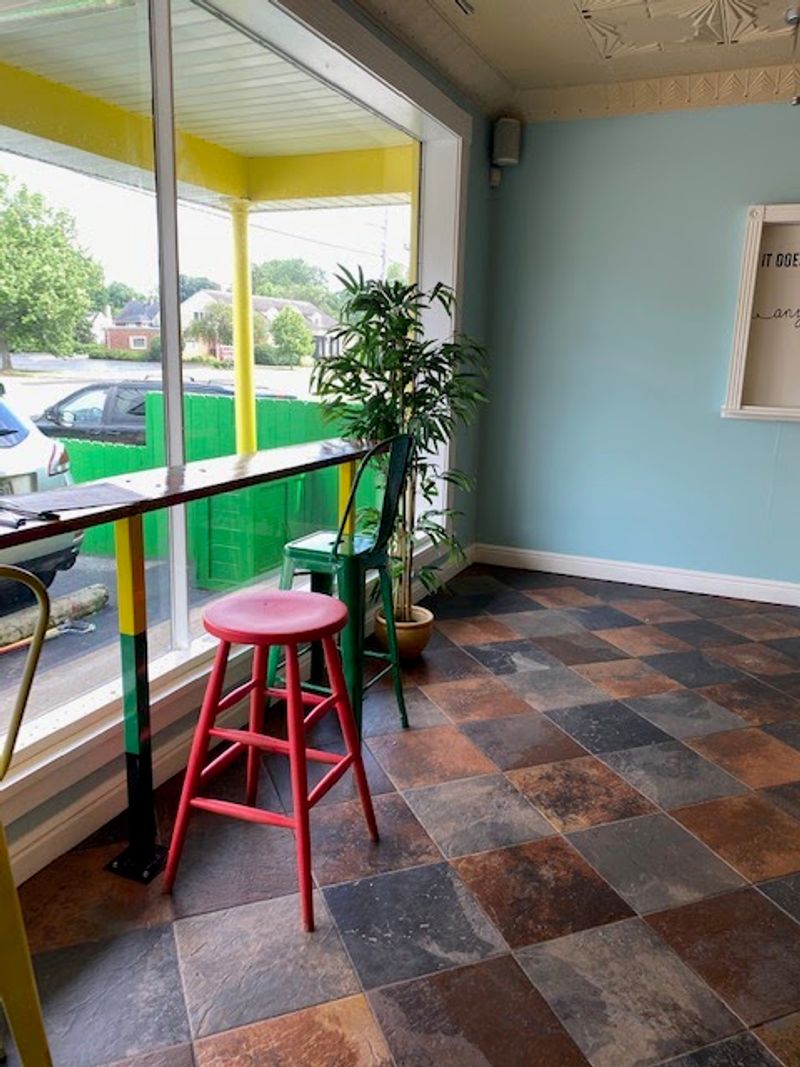 Tebo’s Caribbean Cuisine, Boardman