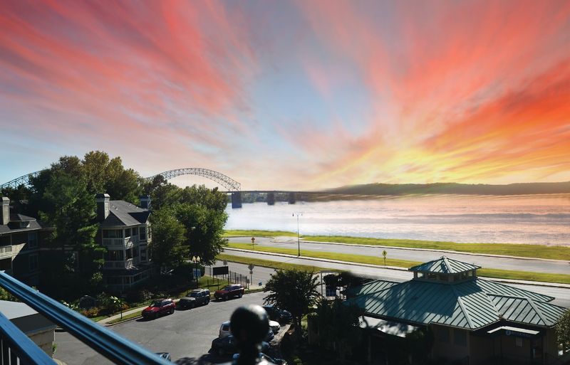 Terrace at the River Inn — Memphis Terrace at the River Inn — Memphis