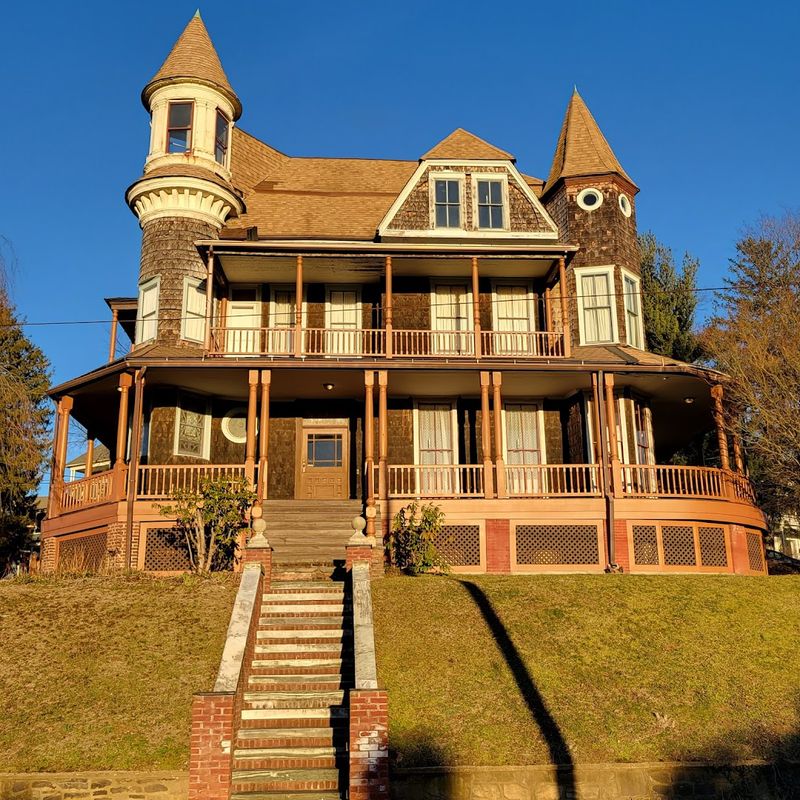 The 1893 Victorian Mansion That Still Towers Over Atlantic Highlands The 1893 Victorian Mansion That Still Towers Over Atlantic Highlands