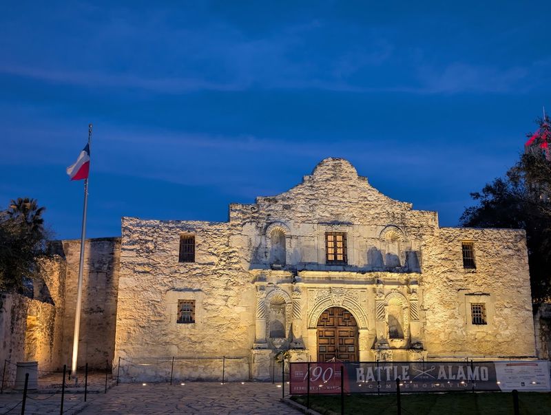 The Alamo (San Antonio) The Alamo (San Antonio)