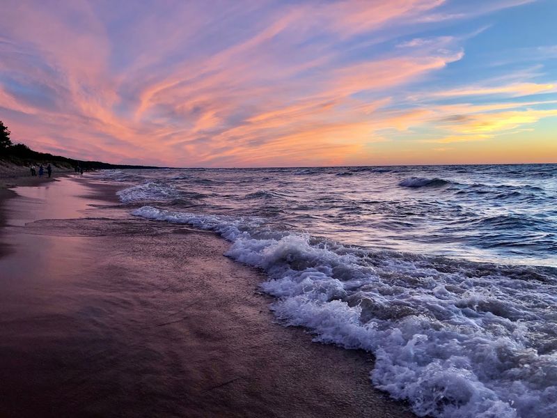 The Beach Below: Lake Michigan at Its Cleanest The Beach Below: Lake Michigan at Its Cleanest