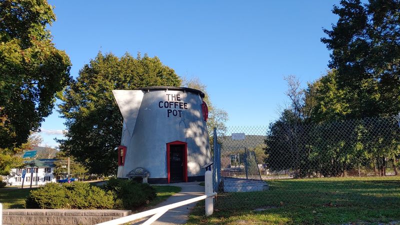 The Bedford Coffee Pot The Bedford Coffee Pot