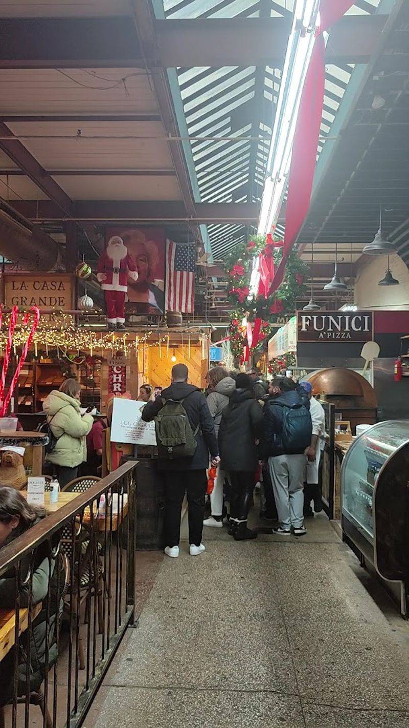 The Bronx Little Italy setting makes the trip feel special